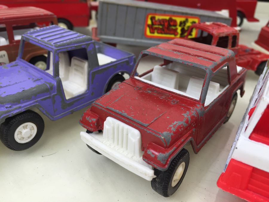 Huge Lot Of TootsieToy Cars Plus MidgeToy, Tonka And Buddy L Cars And Trucks [Photo 9]