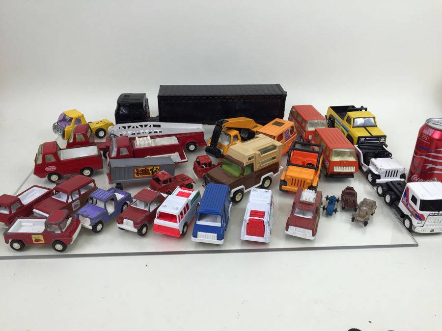 Huge Lot Of TootsieToy Cars Plus MidgeToy, Tonka And Buddy L Cars And Trucks [Photo 1]