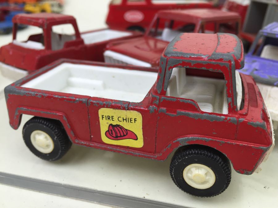 Huge Lot Of TootsieToy Cars Plus MidgeToy, Tonka And Buddy L Cars And Trucks [Photo 11]