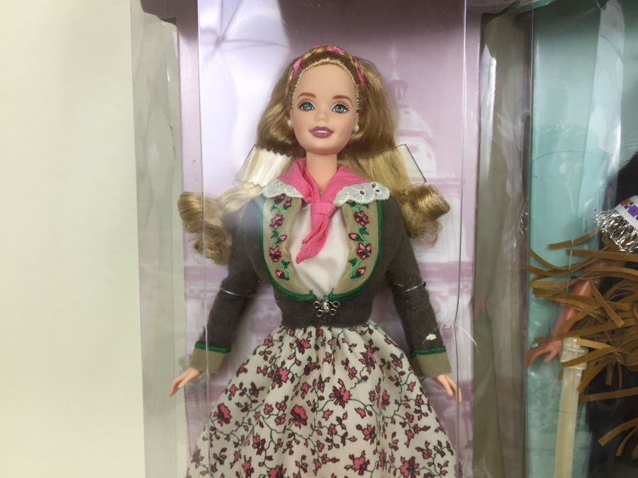 Collector Edition Barbie Dolls New In Box Dolls Of The World Vintage 1997 1998 [Photo 6]