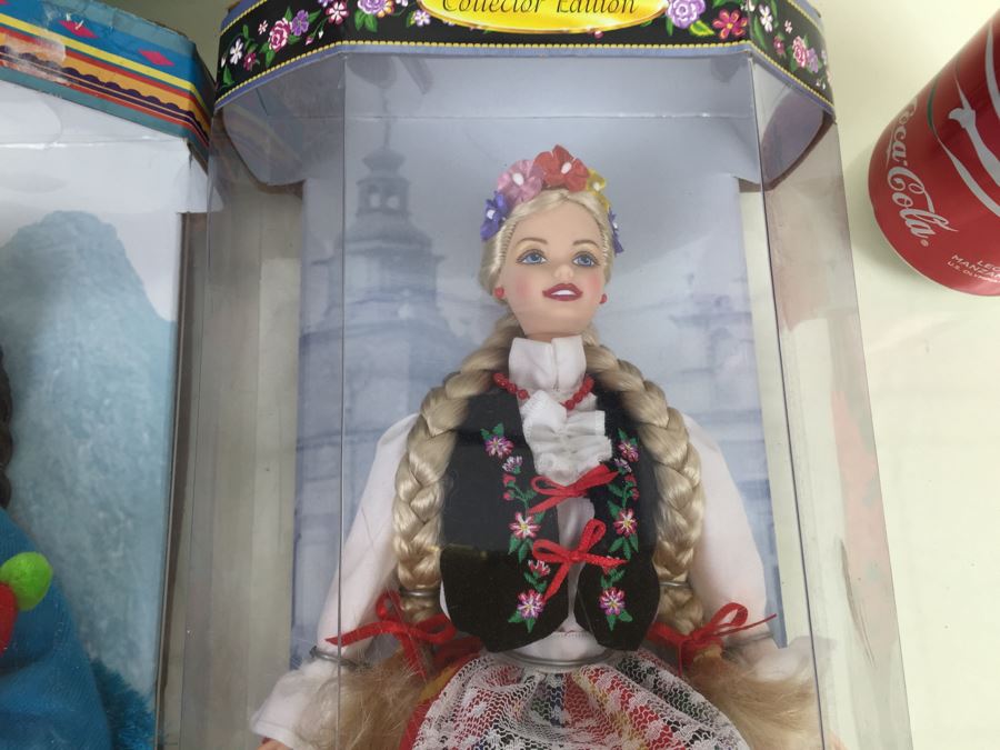 Collector Edition Barbie Dolls New In Box Dolls Of The World Vintage 1997 1998 [Photo 19]