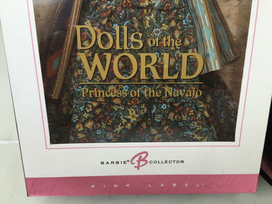Barbie Pink Label Collection Dolls Of The World Princess Of Navajo And Korean Court 2004 [Photo 5]