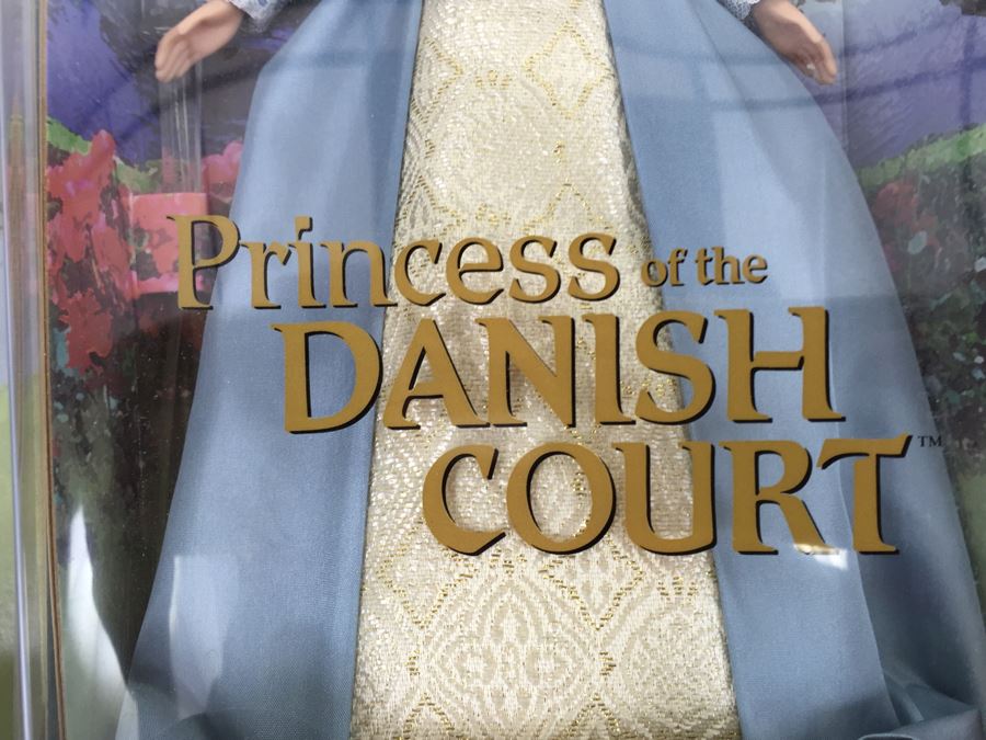 Barbie Collector Editition Dolls Of The World 2002 2003 [Photo 21]