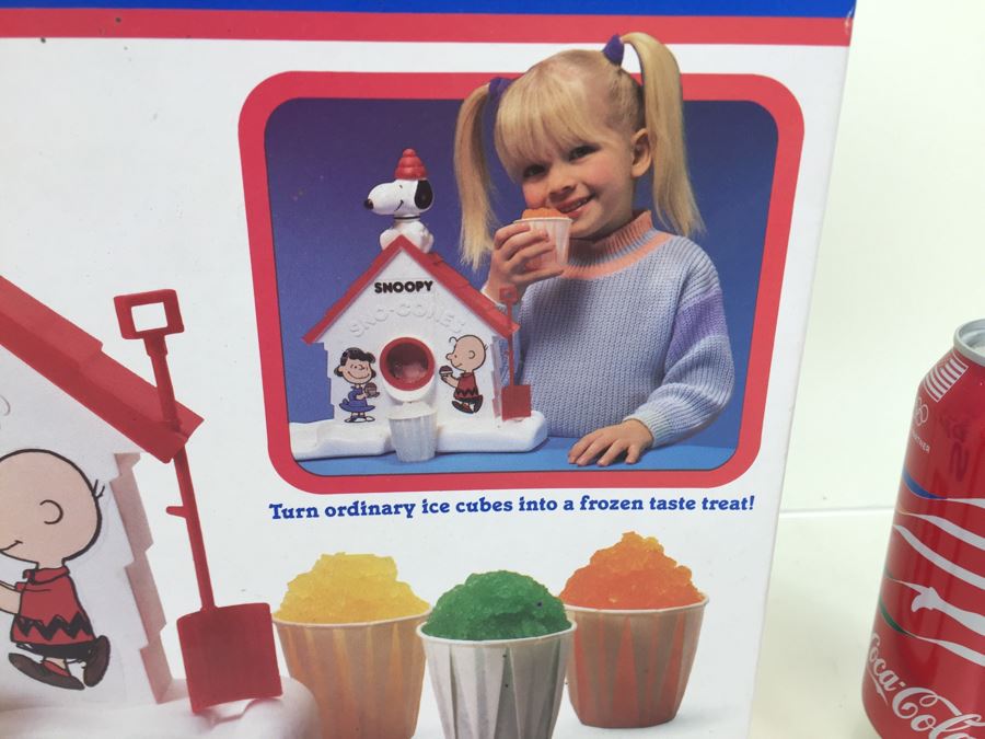 Playskool Snoopy Sno-Cone Machine In Box Vintage 1989 [Photo 5]