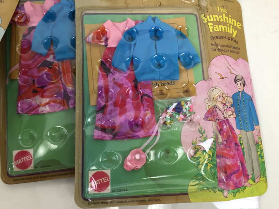 Huge Collection Of The Sunshine Family Clothes Dress-Up Kits On Original Card With Little Sweets Dolls Vintage 1974 1975 [Photo 14]