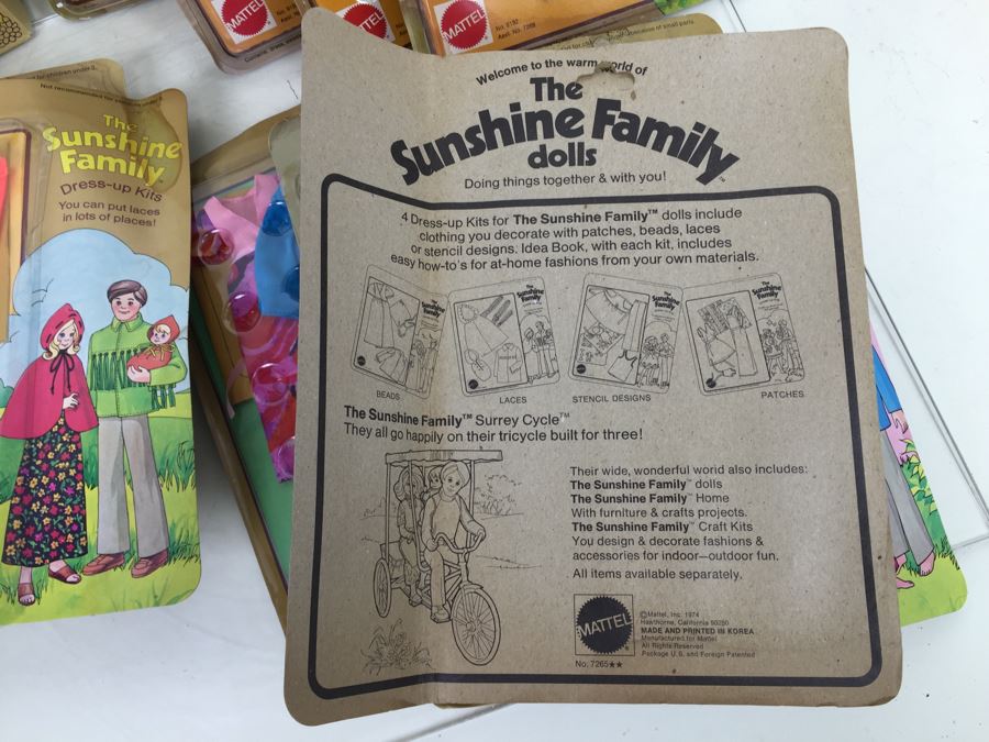 Huge Collection Of The Sunshine Family Clothes Dress-Up Kits On Original Card With Little Sweets Dolls Vintage 1974 1975 [Photo 11]