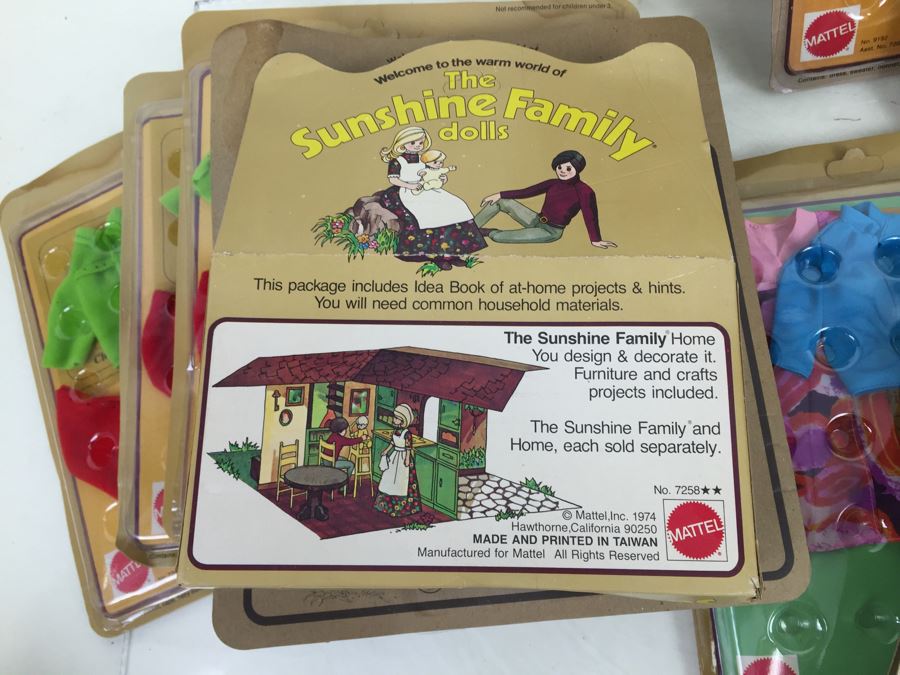 Huge Collection Of The Sunshine Family Clothes Dress-Up Kits On Original Card With Little Sweets Dolls Vintage 1974 1975 [Photo 38]