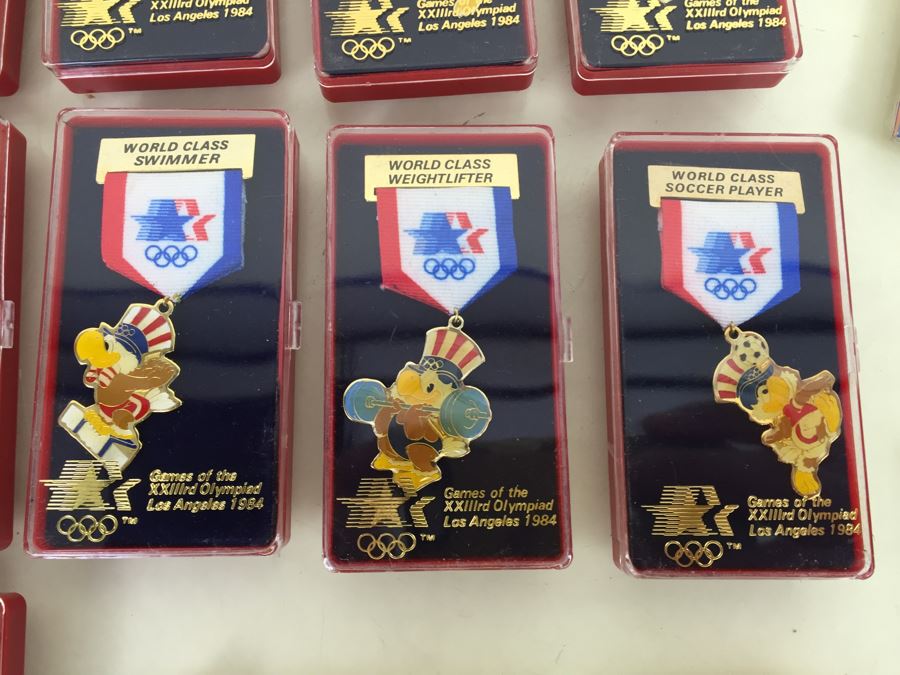 Collection Of Los Angeles 1984 Olympics Items Including Medals And Magnets [Photo 6]
