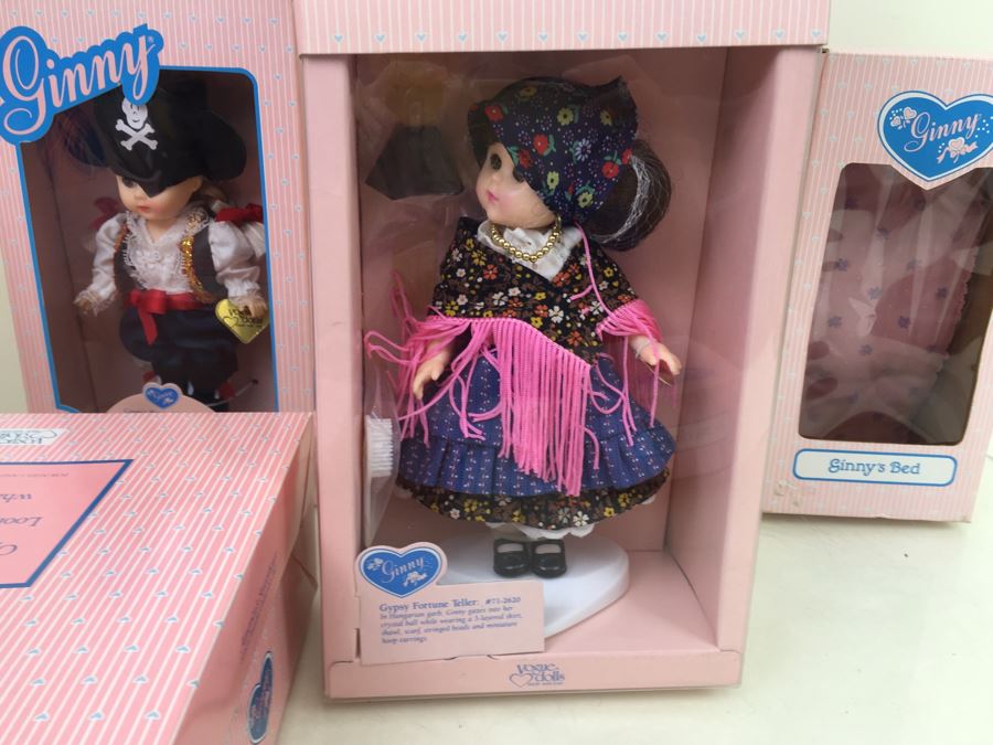 Collection Of Ginny Vogue Dolls And Accessories New In Box 1988 1989 [Photo 3]