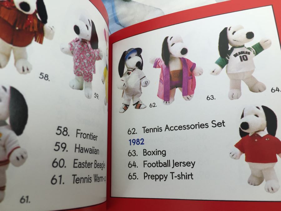 MEGA Lot Of SNOOPY Collector's Outfits Clothes Dog Clothes [Photo 6]