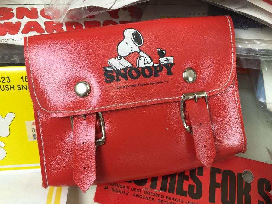 MEGA Lot Of SNOOPY Collector's Outfits Clothes Dog Clothes [Photo 11]