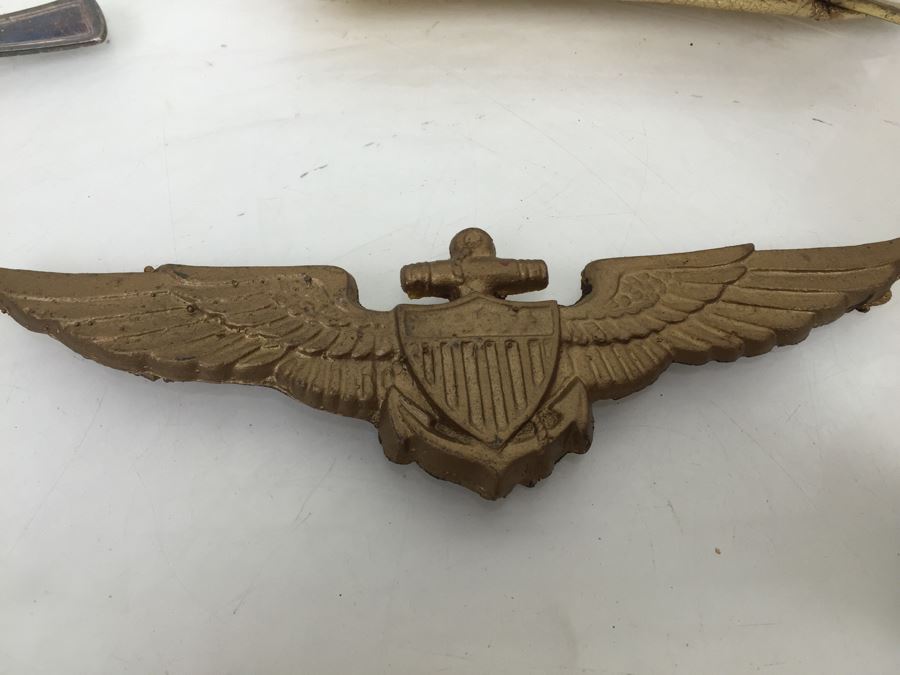 Keepsake Box Drawer Lot USN Navy Wall Plaques, Tins, Metal Playing Card Case, Flask [Photo 11]