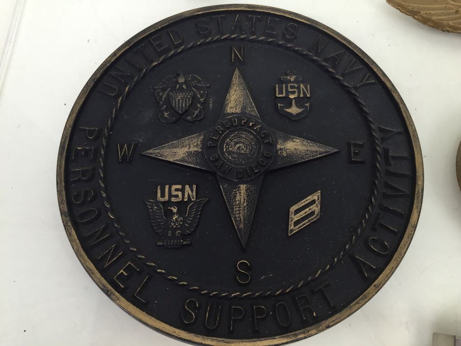 Keepsake Box Drawer Lot USN Navy Wall Plaques, Tins, Metal Playing Card Case, Flask [Photo 4]