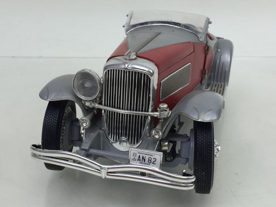 Ertl 1:18 1935 Duesenberg SSJ Diecast Model Metal Car Red [Photo 2]