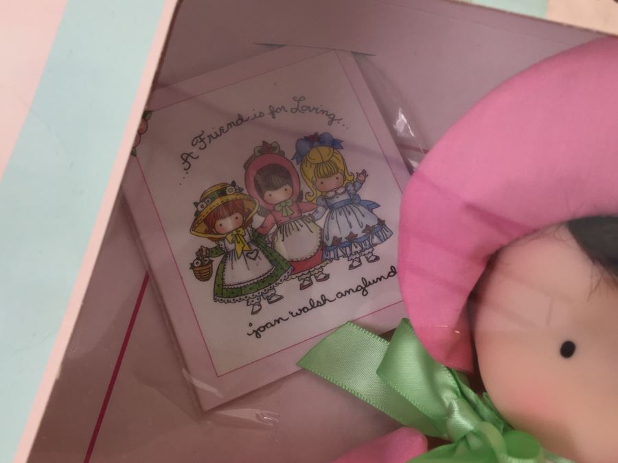 Madame Alexander Presents Joan Walsh Anglund Dolls Friend, Love And Joy New In Box With Books 2001 [Photo 18]
