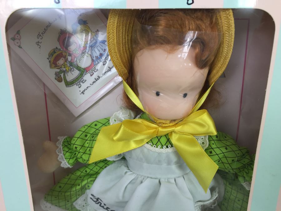 Madame Alexander Presents Joan Walsh Anglund Dolls Friend, Love And Joy New In Box With Books 2001 [Photo 3]