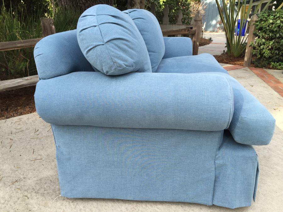 Nice Light Blue Uphostered Loveseat Sofa Beachy [Photo 3]