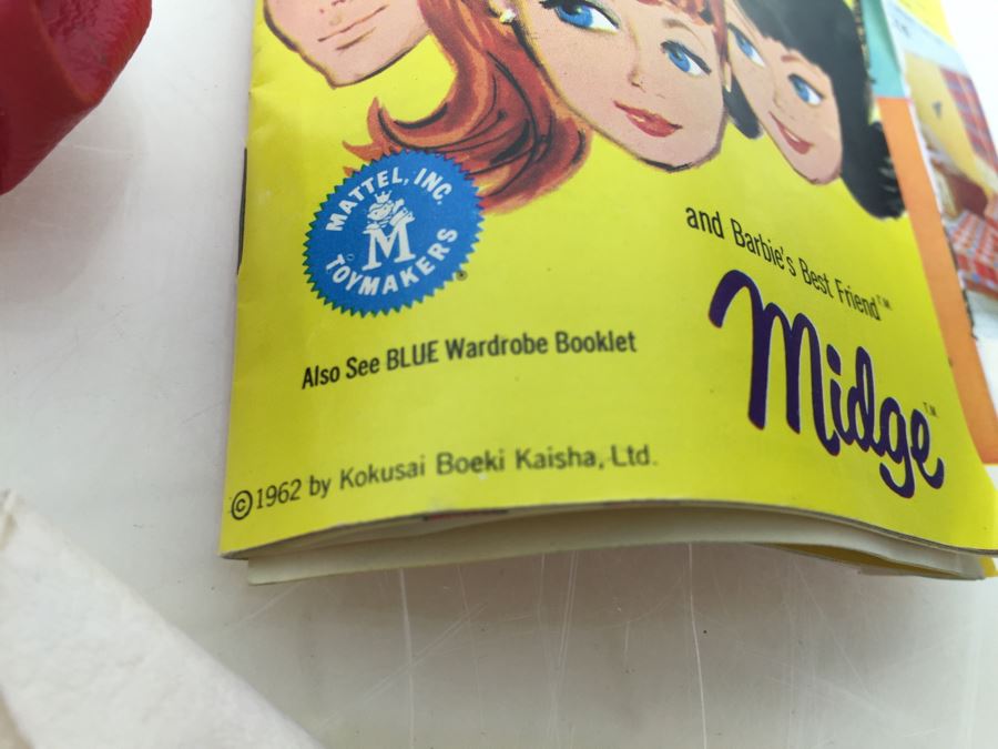 Huge Lot Of Barbie Doll Clothes And Accessories [Photo 21]