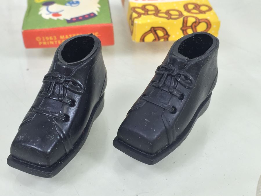 Huge Lot Of Barbie Doll Clothes And Accessories [Photo 37]