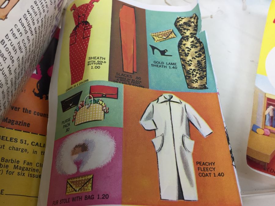 Huge Lot Of Barbie Doll Clothes And Accessories [Photo 52]