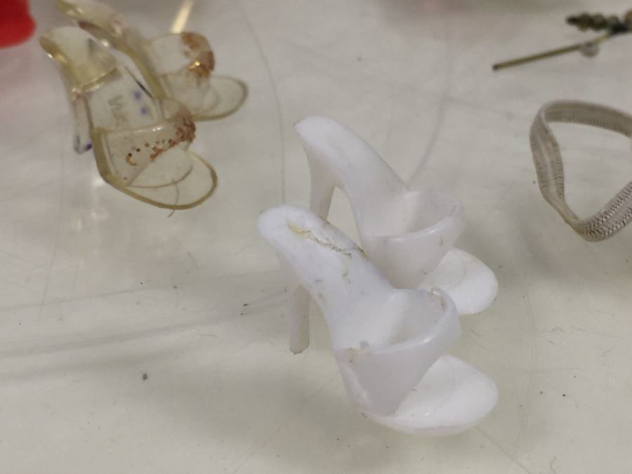 Huge Lot Of Barbie Doll Clothes And Accessories [Photo 24]