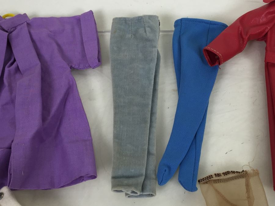 Huge Lot Of Barbie Doll Clothes And Accessories [Photo 18]