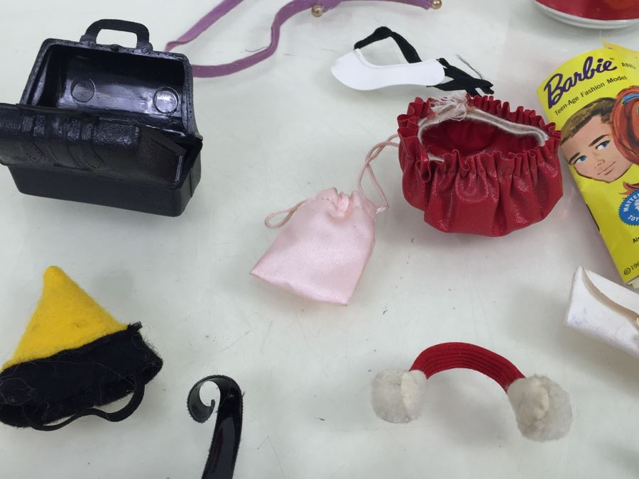 Huge Lot Of Barbie Doll Clothes And Accessories [Photo 32]