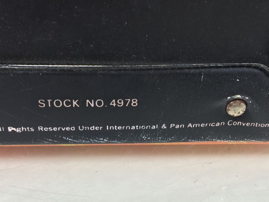 Mattel Hot Wheels Collector's Race Case Stores 72 Hot Wheels Cars Vintage 1969 [Photo 11]