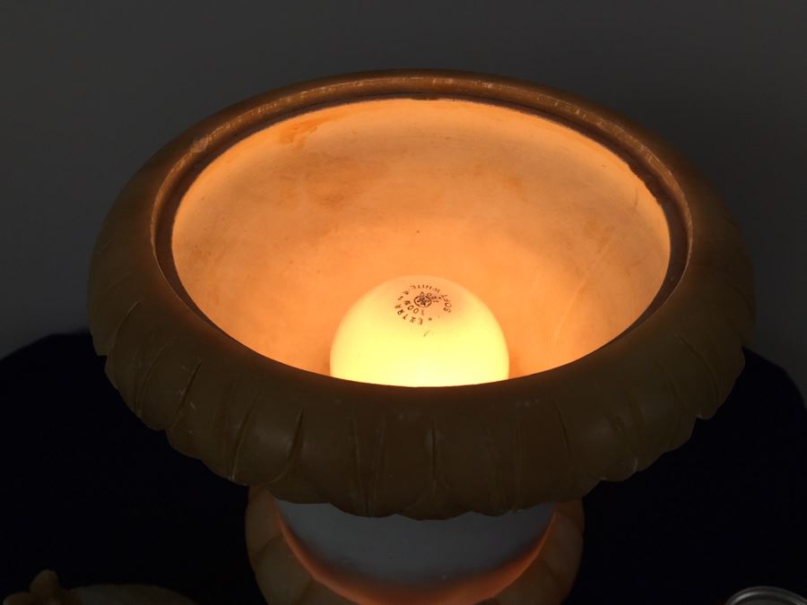 Stunning Alabaster Urn Lamp [Photo 3]