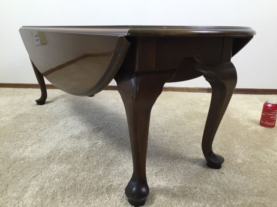 Drexel Drop-Leaf 18th Century Reproduction Coffee Table [Photo 1]