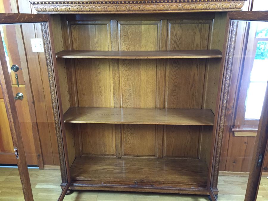 Antique Oak Bookcase Curio Cabinet With Beautiful Wood Carvings [Photo 9]