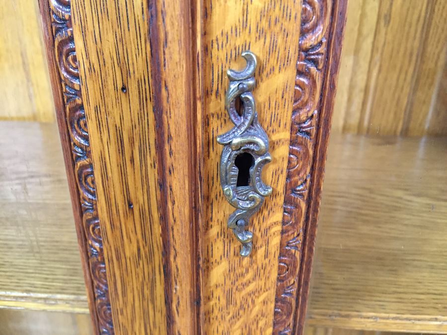 Antique Oak Bookcase Curio Cabinet With Beautiful Wood Carvings [Photo 8]
