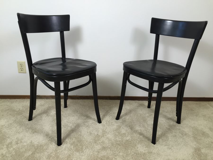 Pair Of Modern Black Bentwood Chairs [Photo 2]