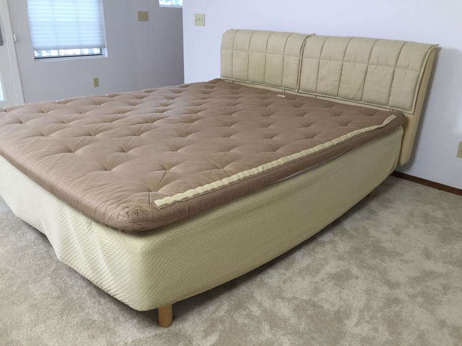 Luxury DUX Swedish Bed With Headboard [Photo 11]