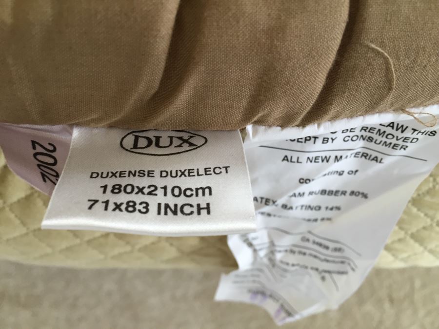 Luxury DUX Swedish Bed With Headboard [Photo 13]