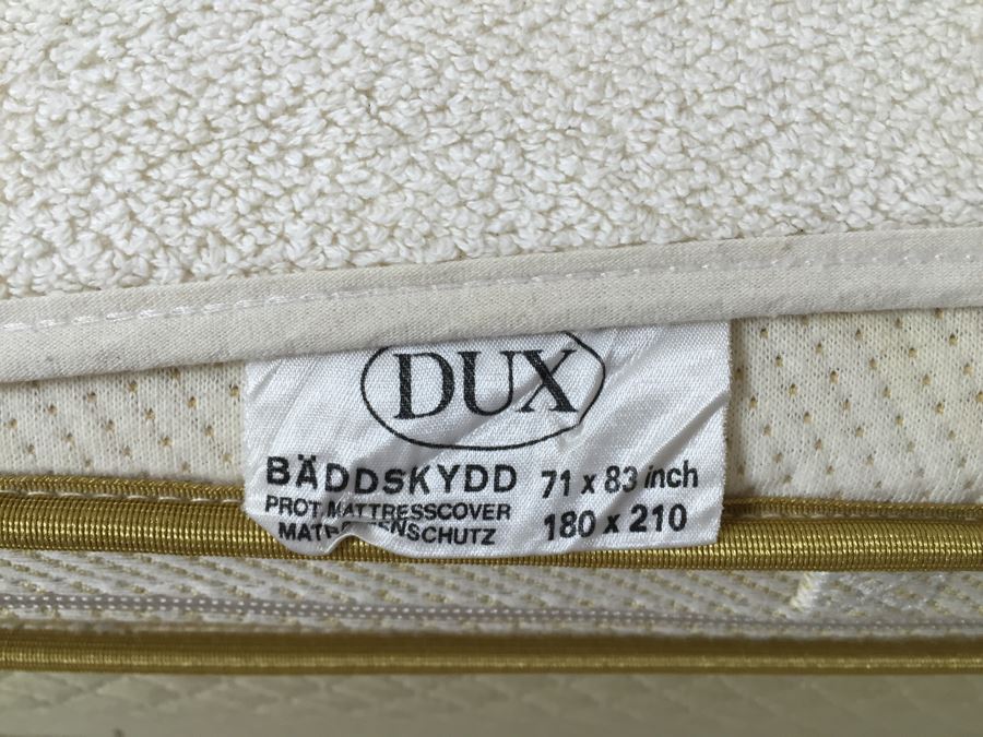 Luxury DUX Swedish Bed With Headboard [Photo 7]
