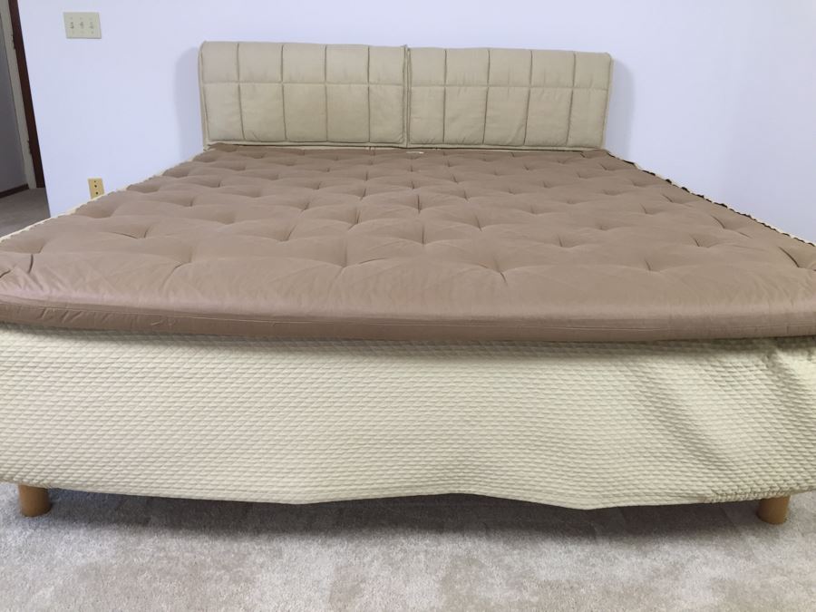 Luxury DUX Swedish Bed With Headboard [Photo 9]