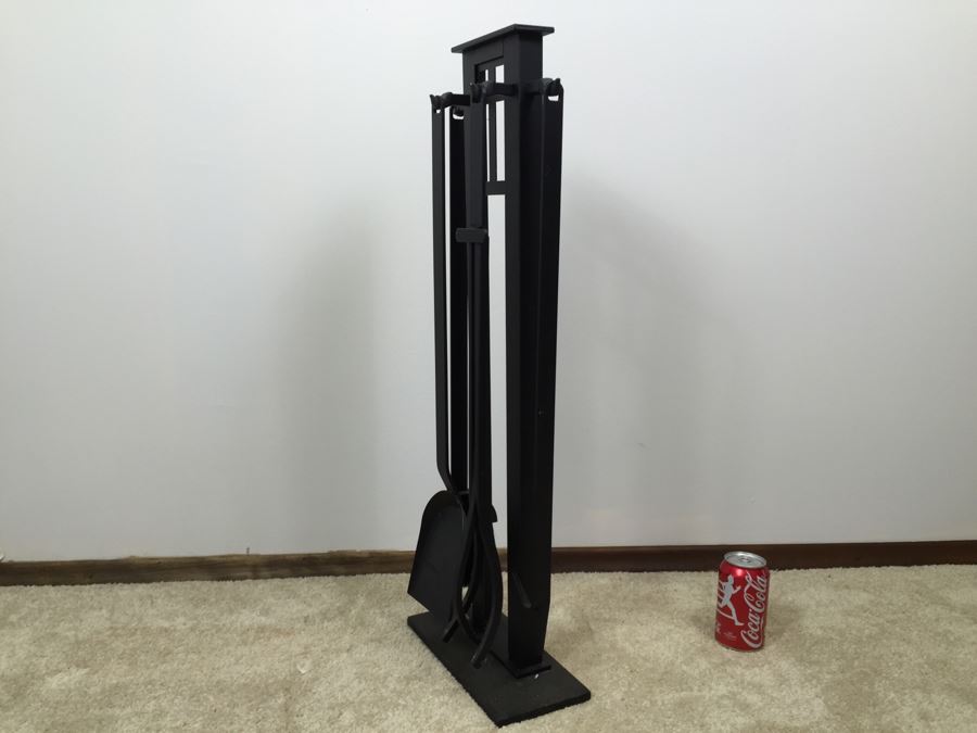 Arts And Crafts Style Fireplace Tool Set [Photo 4]