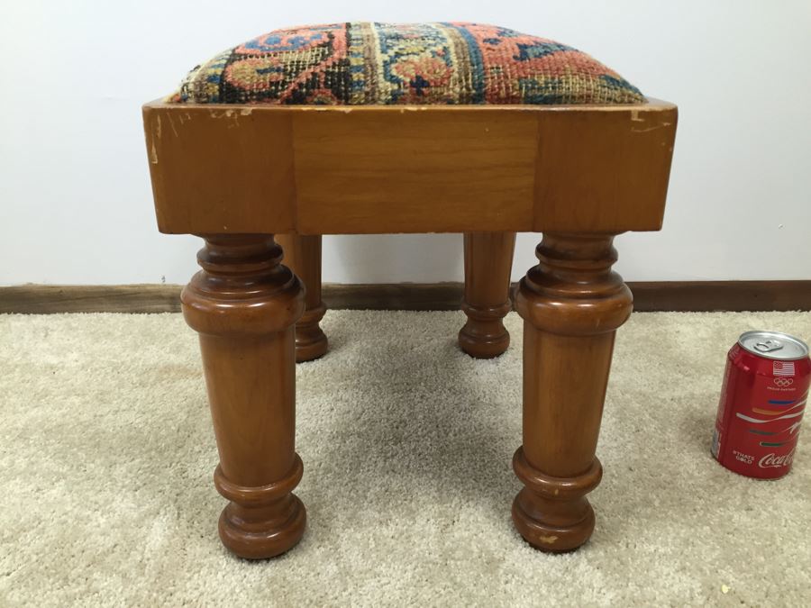 Small Wooden Stool With Turned Legs [Photo 5]