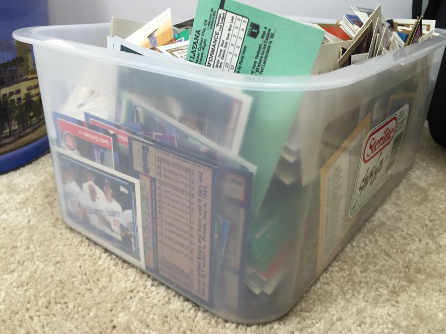 Lot Of Various Cards Mostly Baseball Cards With Several Baseball Books And Ultra Pro Carrying Case [Photo 12]