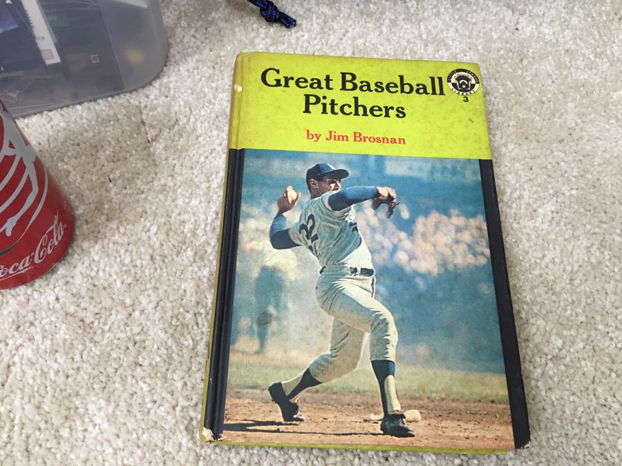 Lot Of Various Cards Mostly Baseball Cards With Several Baseball Books And Ultra Pro Carrying Case [Photo 8]