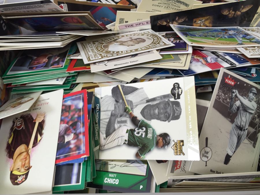 Lot Of Various Cards Mostly Baseball Cards With Several Baseball Books And Ultra Pro Carrying Case [Photo 5]