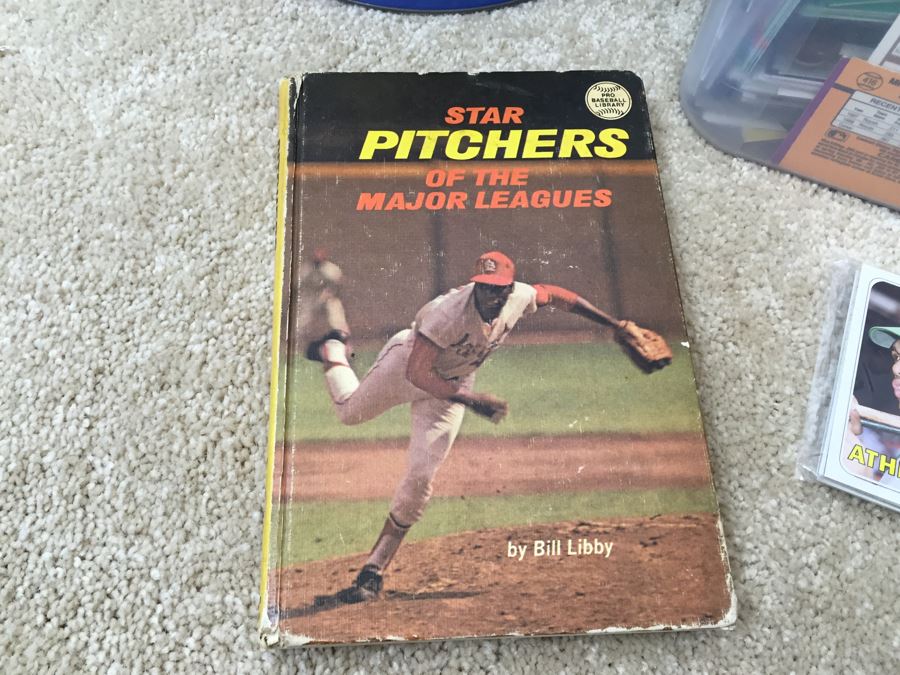 Lot Of Various Cards Mostly Baseball Cards With Several Baseball Books And Ultra Pro Carrying Case [Photo 3]