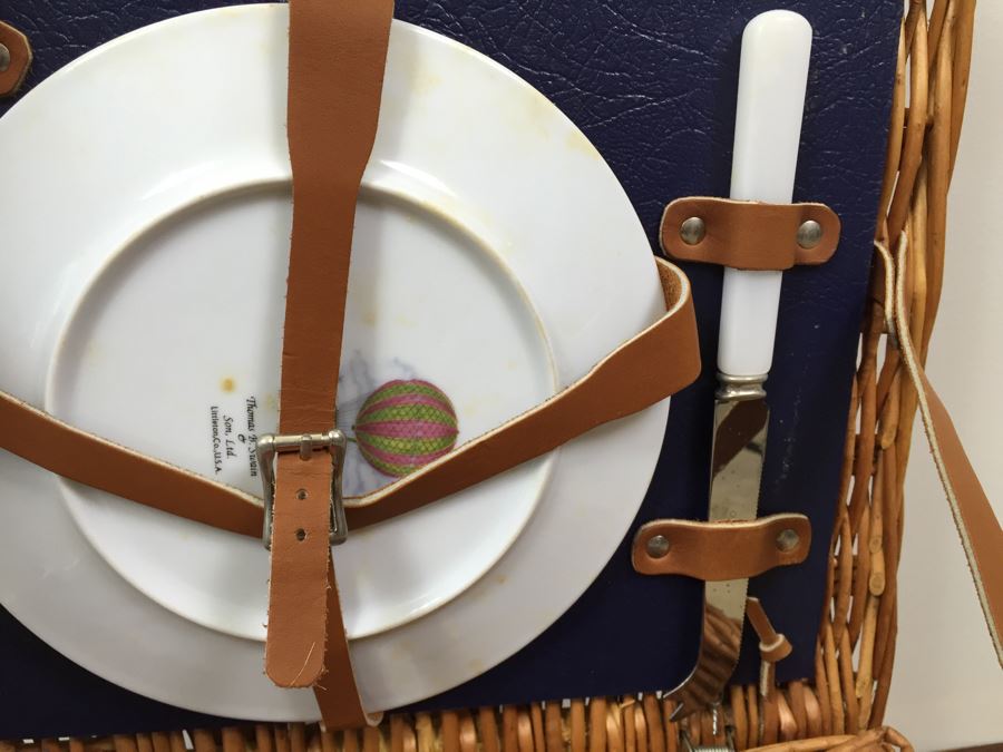 Thomas B. Swain & Son Wicker Picnic Basket Set [Photo 8]