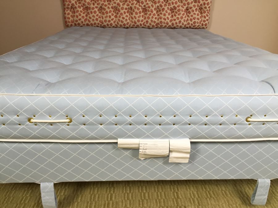 Nice Tufted Seashell Pattern Headboard With Like New McRoskey Mattress 60 x 80 And Bedding - Mattress & Box Spring Retails For $5,000+ [Photo 17]