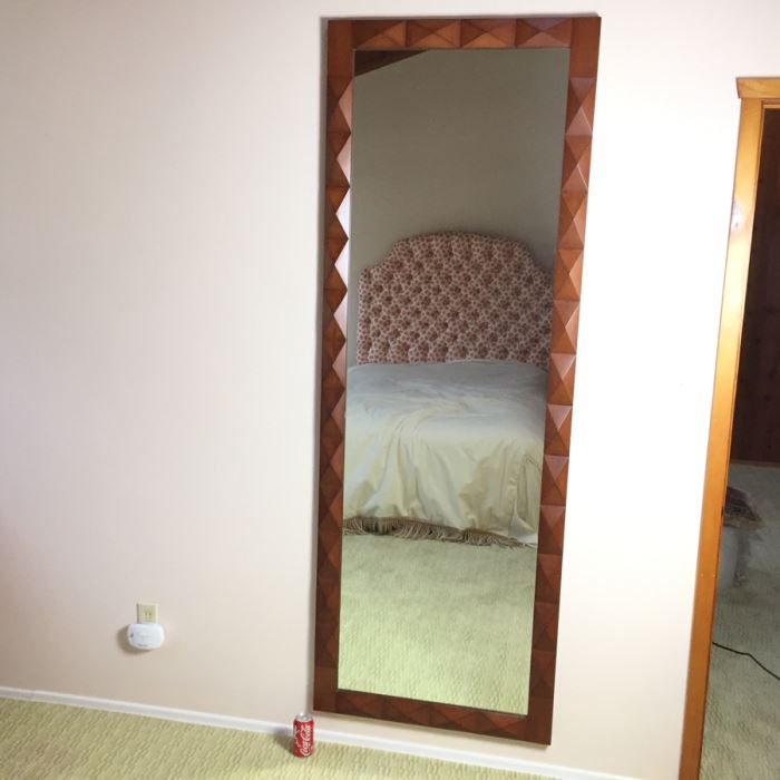 Stunning Full Length Wooden Mirror [Photo 1]