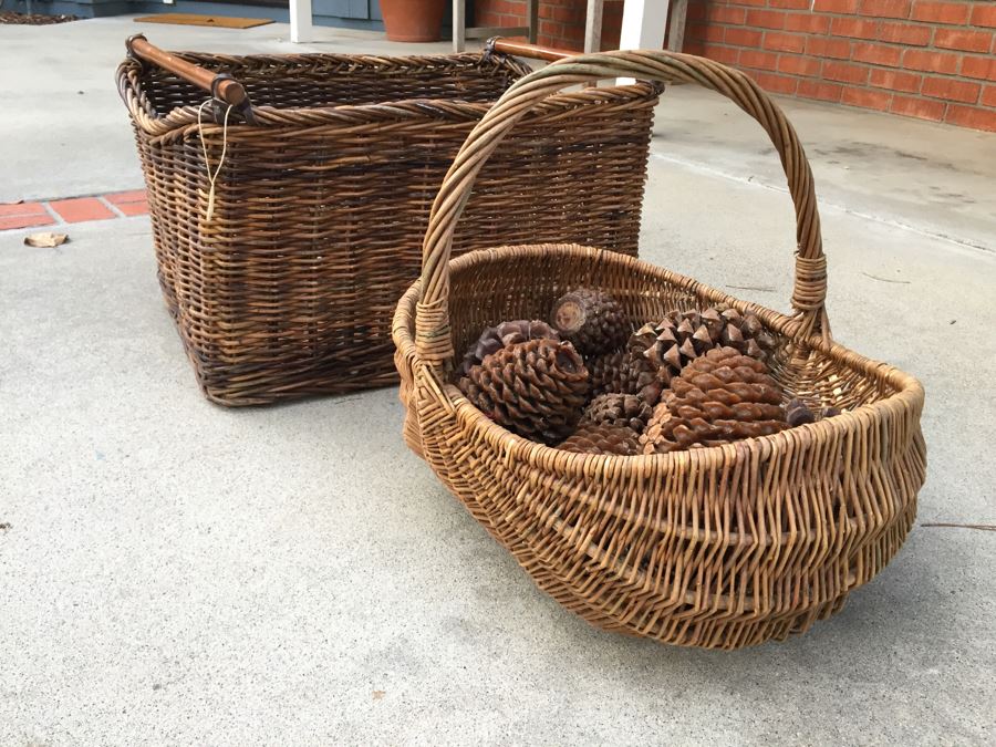 Pair Of Woven Baskets Plus Pine Cone Candles [Photo 8]