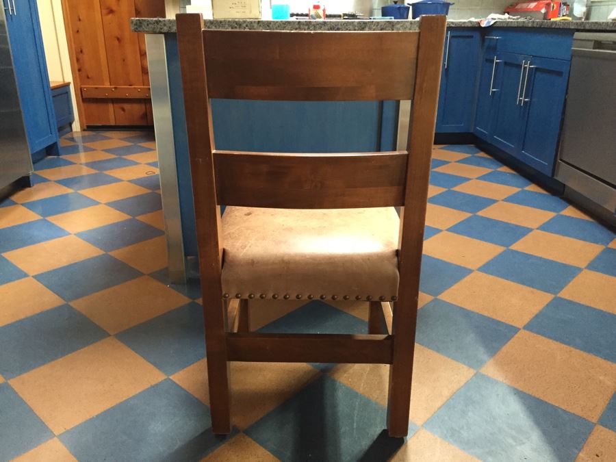 Custom Solid Wood Oval Kitchen Table With Three Leather Seat Chairs [Photo 13]