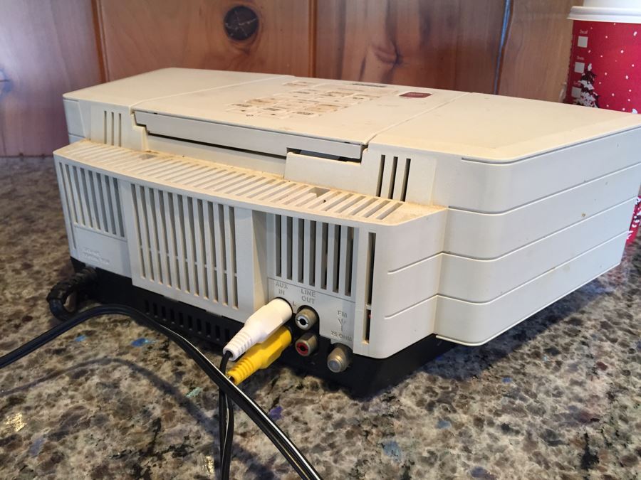 BOSE Wave Radio/CD Player [Photo 3]