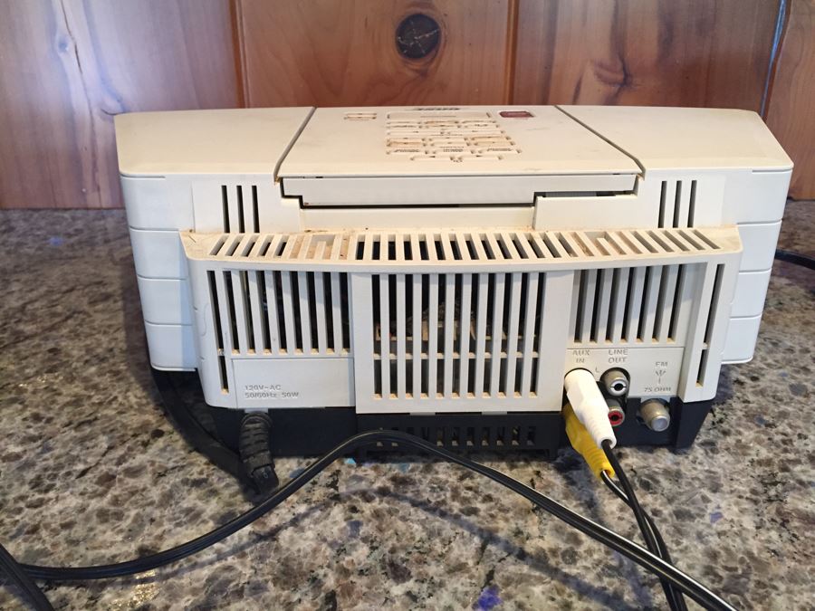 BOSE Wave Radio/CD Player [Photo 7]